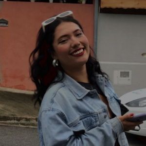 Meet your Posher, Beatriz